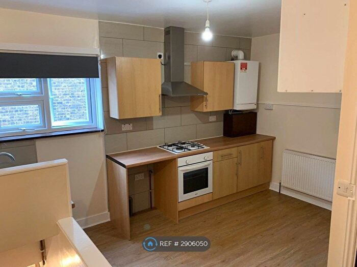Studio To Rent In High Street North, London, E12