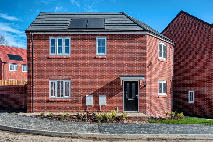 3 Bedroom Detached House For Sale In Denby Bank, Ripley, Derbyshire, DE5