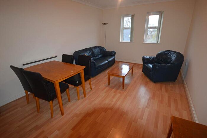 Flat For Sale In Hadfield Close, Manchester, M14