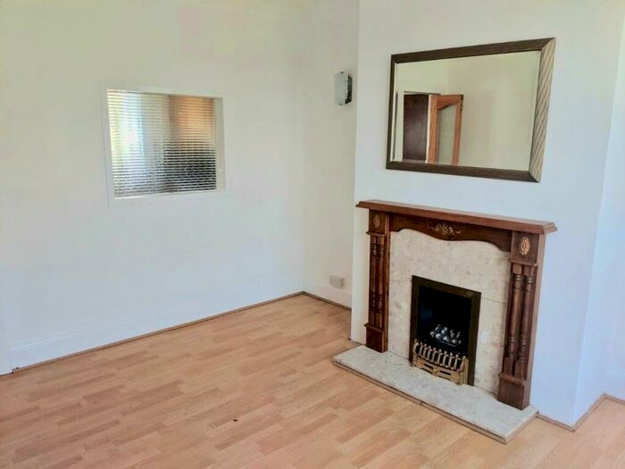 2 Bedroom Terraced House To Rent In Sackville Road, Crookes, Sheffield, S10