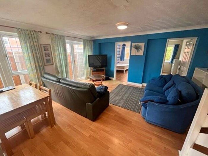 5 Bedroom House To Rent In Fairgreen Way, Birmingham, B29