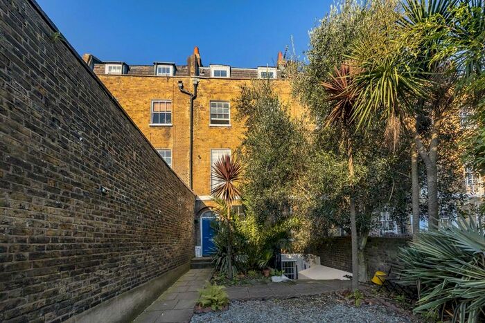 1 Bedroom Flat To Rent In Hackney Road, London E2