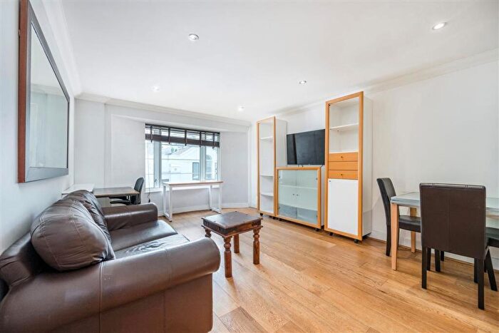 1 Bedroom Flat For Sale In Gunter Grove, London, SW10