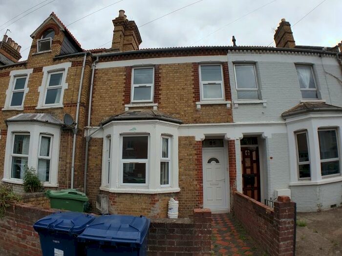 4 Bedroom Terraced House To Rent In Hurst Street *Student* Bedrooms, OX4