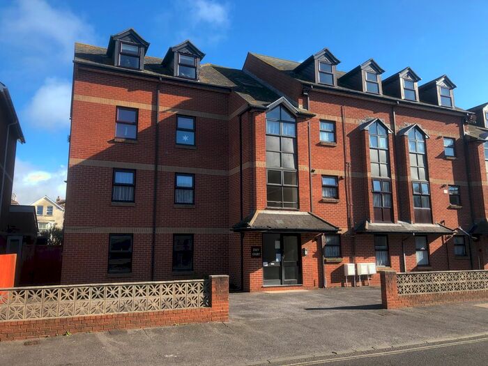 1 Bedroom Flat To Rent In Kirtleton Avenue, Weymouth, DT4