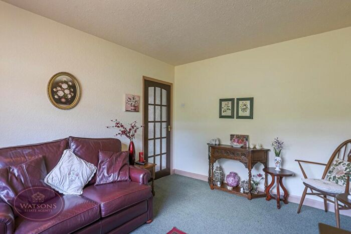 2 Bedroom Detached Bungalow For Sale In Lawn Mill Road, Kimberley, Nottingham, NG16