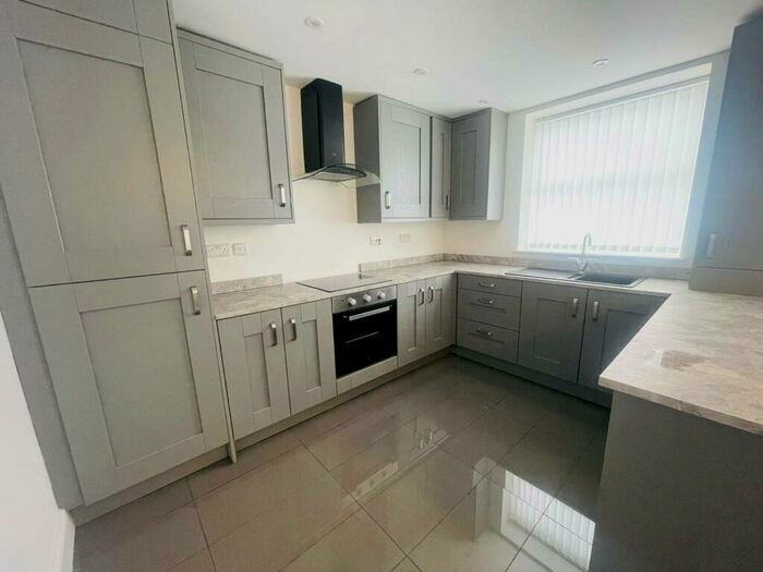 1 Bedroom Apartment To Rent In Edge Lane, Fairfield, L7