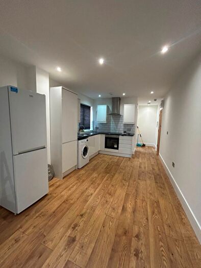 1 Bedroom Flat To Rent In Sutherland Road, Walthamstow, E17