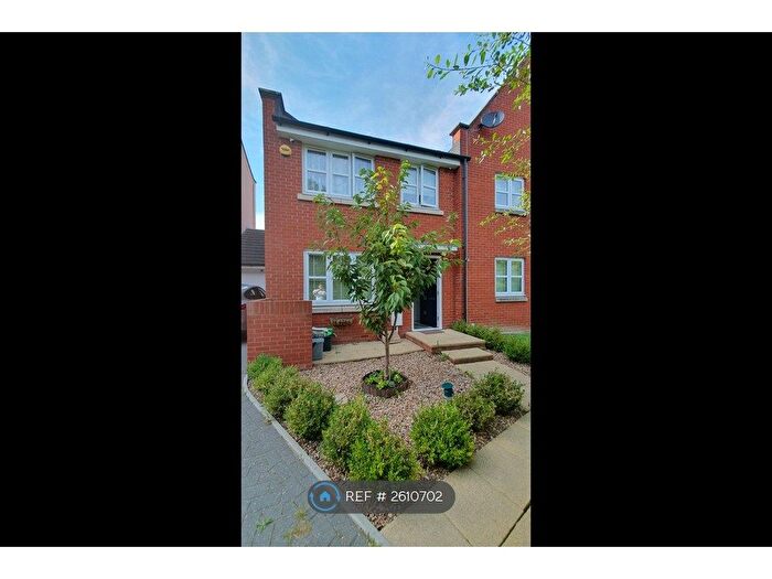 3 Bedroom Semi-Detached House To Rent In Calves Garden, Patchway, Bristol, BS34