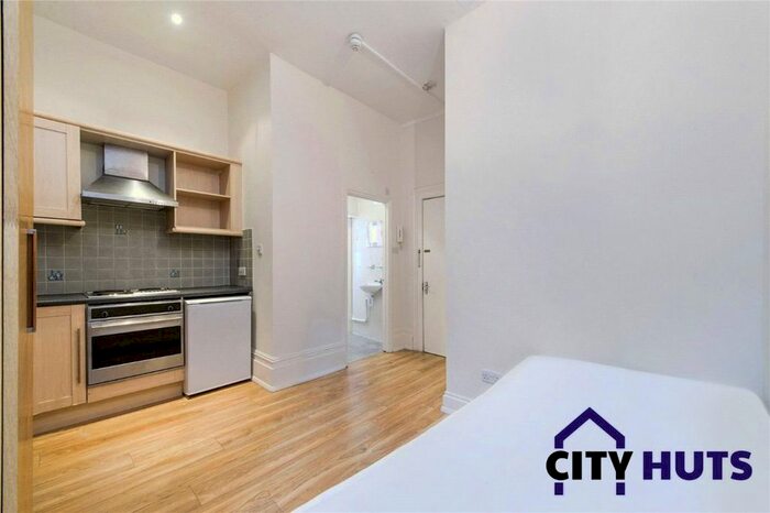 Studio To Rent In Buckland Crescent, London, NW3