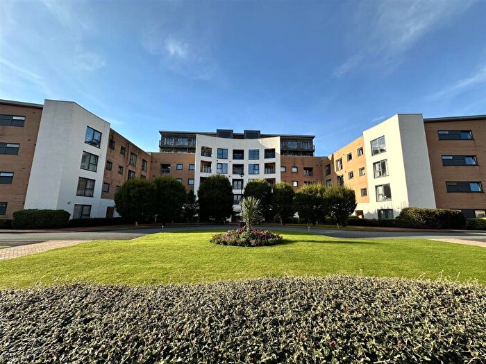 1 Bedroom Apartment To Rent In City Quay, Adler Way, Liverpool, L3
