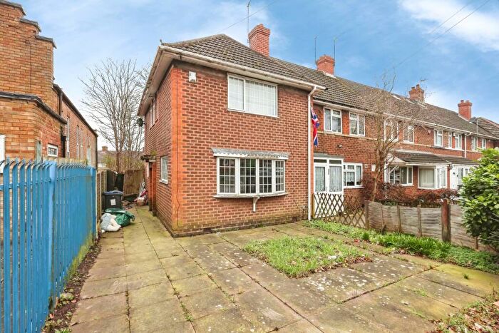 2 Bedroom End Of Terrace House For Sale In Kings Road, Kingstanding, Birmingham, West Midlands, B44