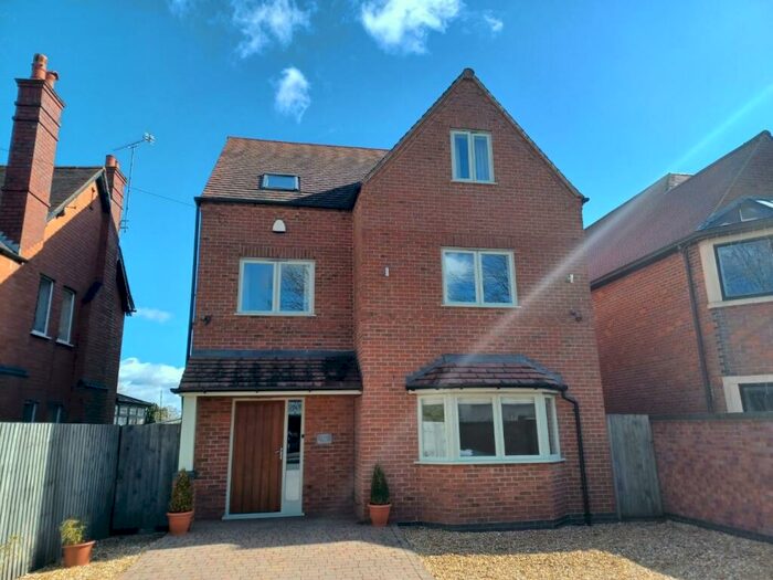5 Bedroom House To Rent In Evesham Road, Astwood Bank, Redditch, B96