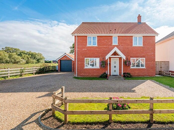 4 Bedroom Detached House For Sale In Sidings Drive, Eccles, NR16