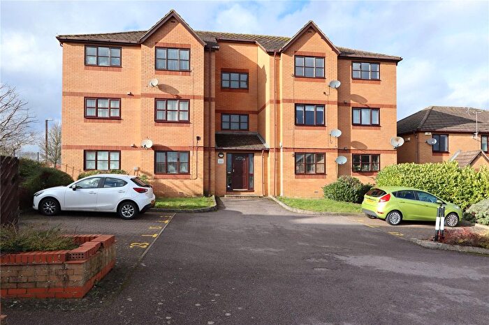 1 Bedroom Flat To Rent In Wimborne Crescent, Westcroft, MK4