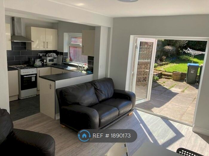 4 Bedroom Terraced House To Rent In Templar Avenue, Coventry, CV4