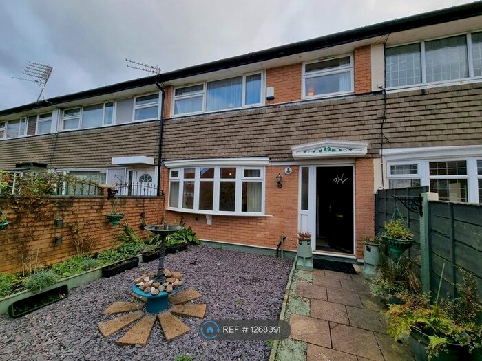 3 Bedroom Terraced House To Rent In Cambridge Road, Droylsden, Manchester M43