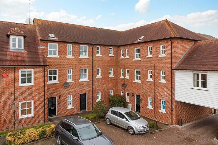 1 Bedroom Flat To Rent In The Spires, Canterbury, CT2