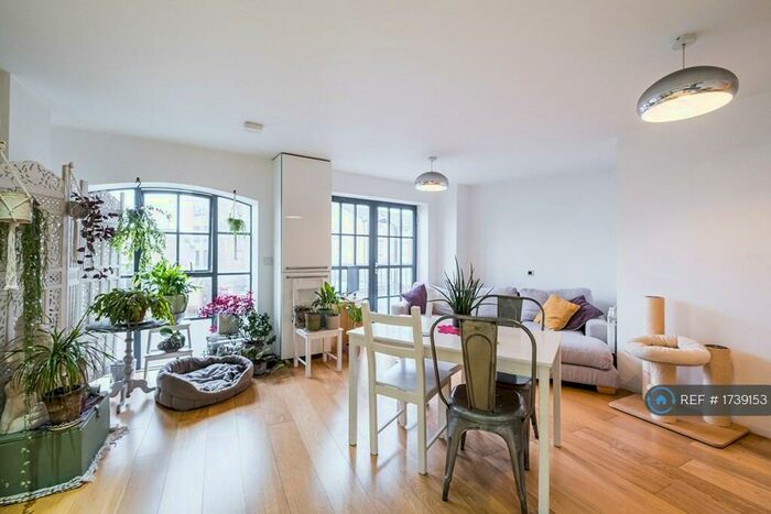 3 Bedroom Flat To Rent In Ceramic Works, London, E9