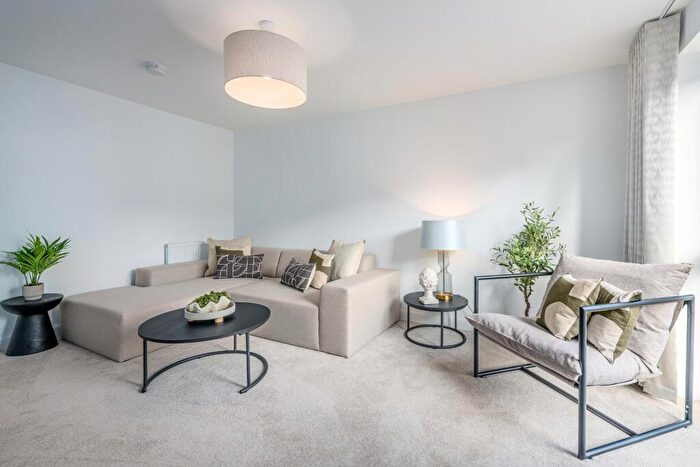 3 Bedroom End Of Terrace House For Sale In Morris Drive, Holytown, Motherwell, South Lanarkshire, ML1