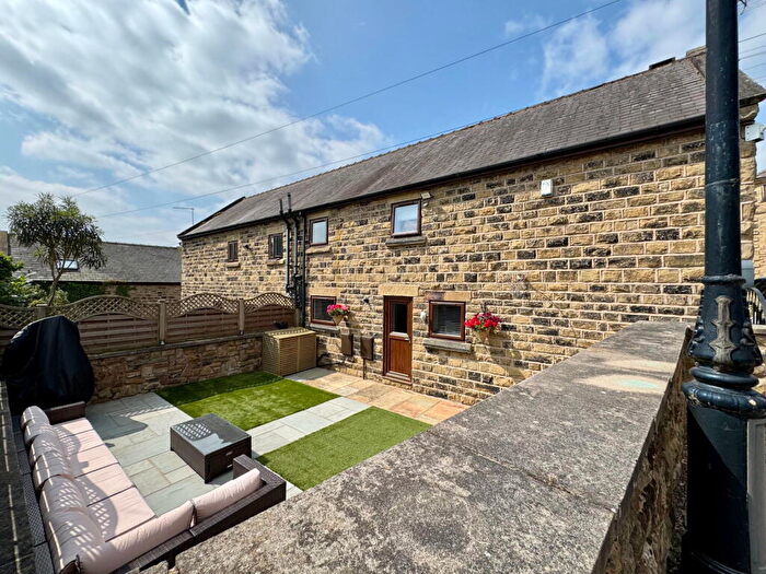 3 Bedroom Semi-Detached House For Sale In Manor Cottages, Mitchell Street, Swaithe, Barnsley, S70