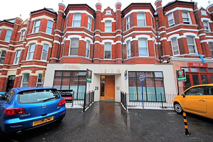 1 Bedroom Flat To Rent In St. Peters Road, Bournemouth, BH1