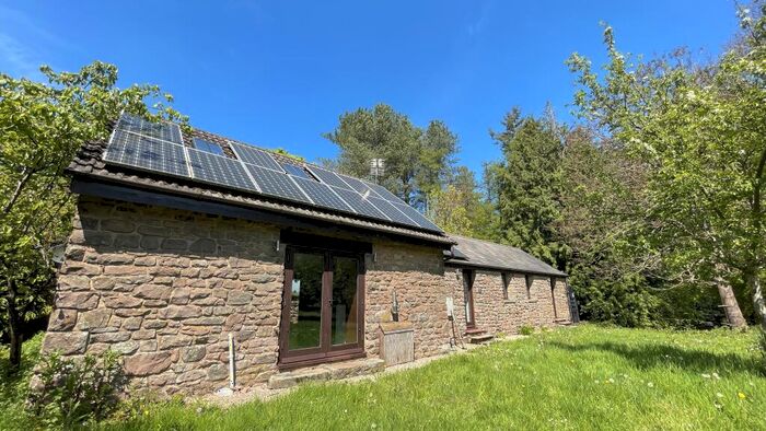 3 Bedroom Barn To Rent In Penallt, Monmouth, NP25