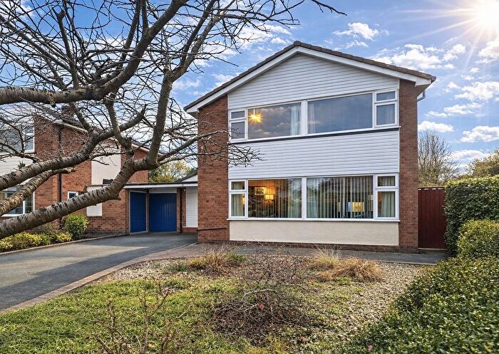 4 Bedroom Detached House For Sale In St. Albans Drive, Nantwich, Cheshire, CW5