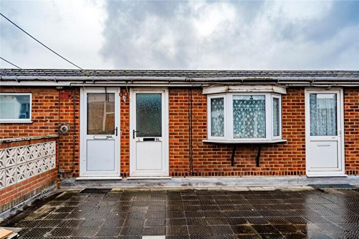 2 Bedroom Apartment To Rent In Middlethorpe Road, Cleethorpes, North East Lincolnshire, DN35