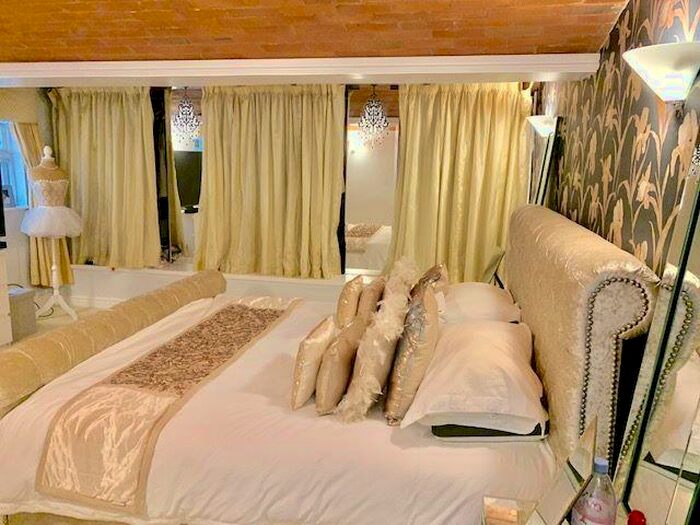 2 Bedroom Apartment To Rent In Luxury Bedroom Apartment In Earlsdon, CV1