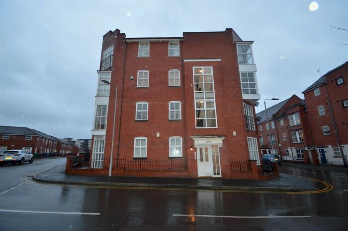 2 Bedroom Flat To Rent In St. Marys Street, Hulme, Manchester, M15