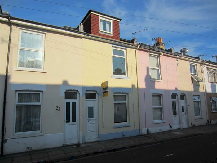 3 Bedroom Private Hall To Rent In Ethel Road Fratton Portsmouth Hants, PO1