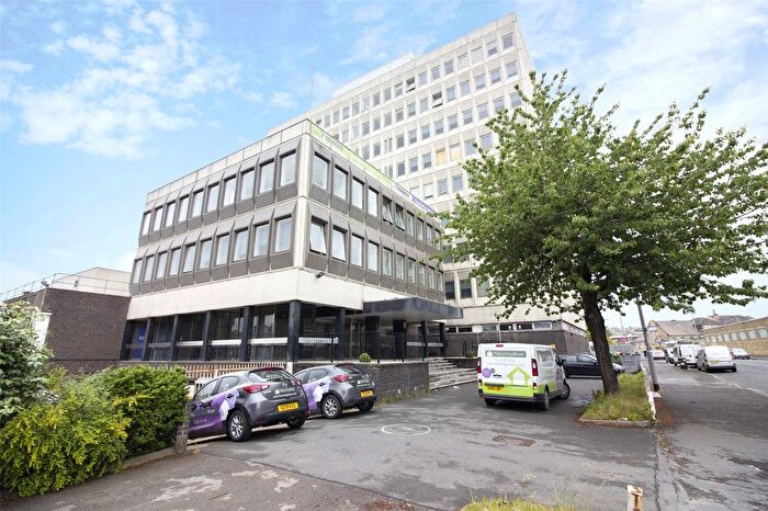 1 Bedroom Flat For Sale In Colonnade House, Sunbridge Road, Bradford, West Yorkshire, BD1