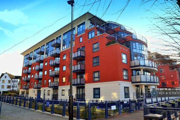 1 Bedroom Flat To Rent In Garricks House, Kingston Upon Thames, KT1