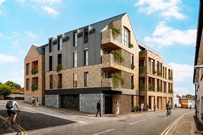 3 Bedroom Apartment For Sale In East Street, Farnham, Surrey, GU9