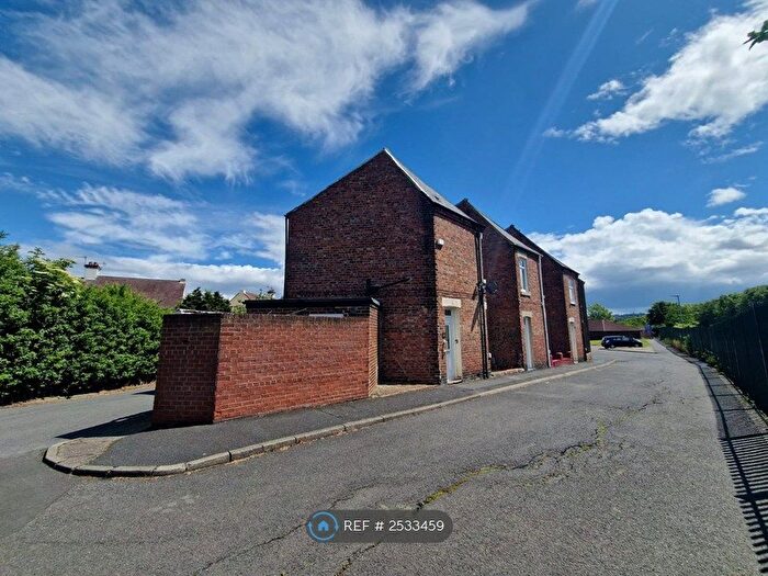 2 Bedroom End Of Terrace House To Rent In Haig St, Gateshead, NE11