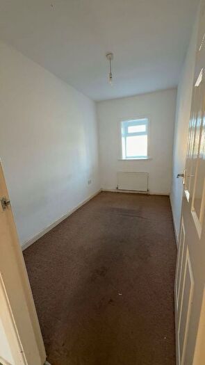 2 Bedroom Flat To Rent In A Shakespeare Street, Padiham, Burnley, BB12