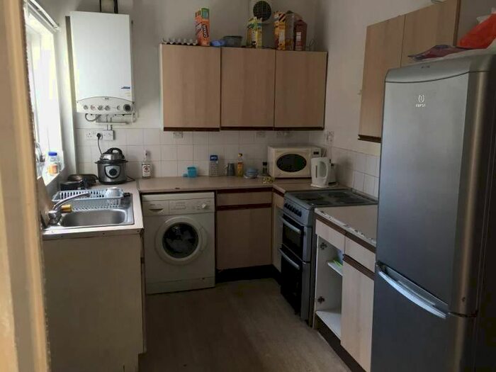4 Bedroom Terraced House To Rent In Broadfield Rd (Bills Included), Rusholme, Manchester, M14