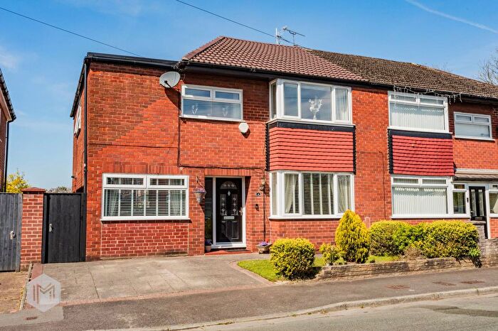 4 Bedroom Semi-Detached House For Sale In Kenhall Road, Leigh, WN7