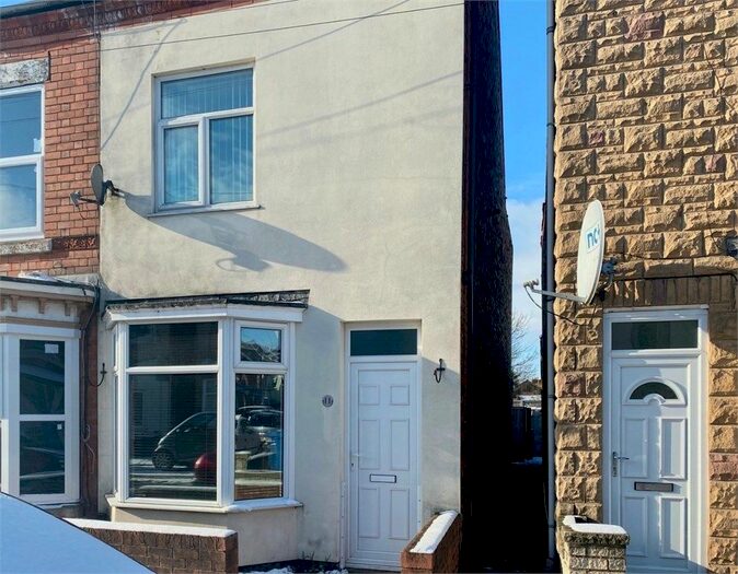 2 Bedroom Semi-Detached House To Rent In King Street, Worksop, S80