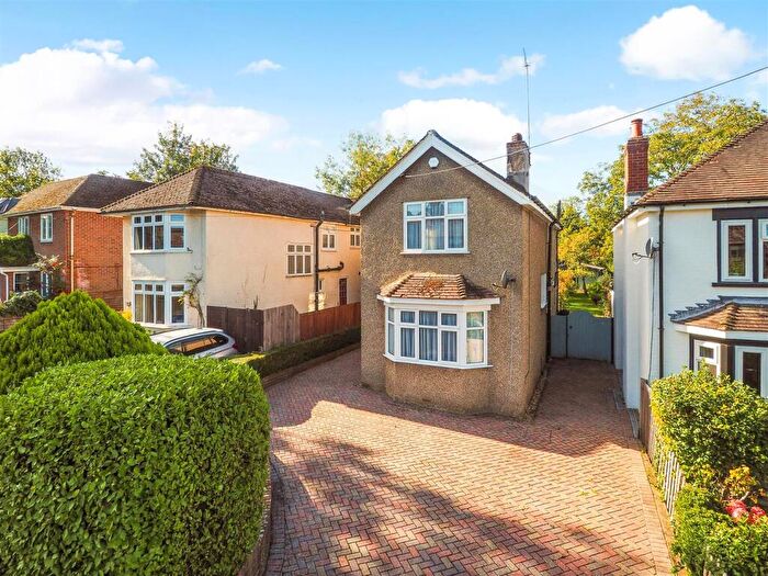 3 Bedroom Detached House For Sale In Anton Road, Andover, SP10