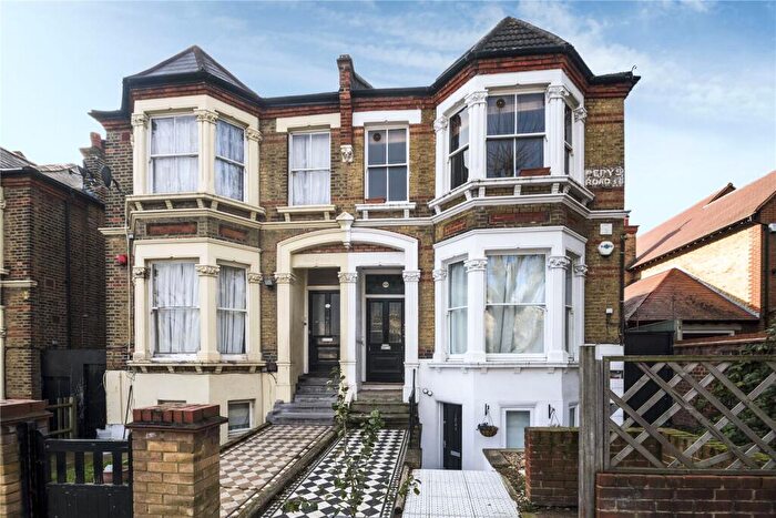 2 Bedroom Apartment To Rent In Pepys Road, New Cross, SE14