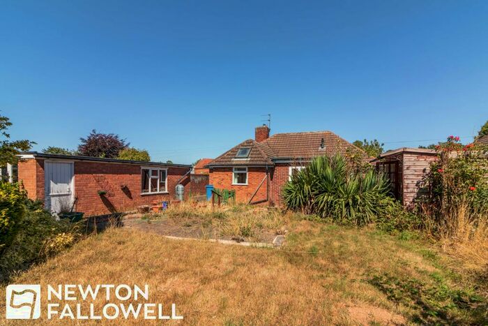 2 Bedroom Bungalow For Sale In Church Lane, Clarborough, DN22