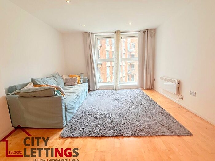2 Bedroom Apartment To Rent In One Fletcher Gate, Adams Walk, NG1