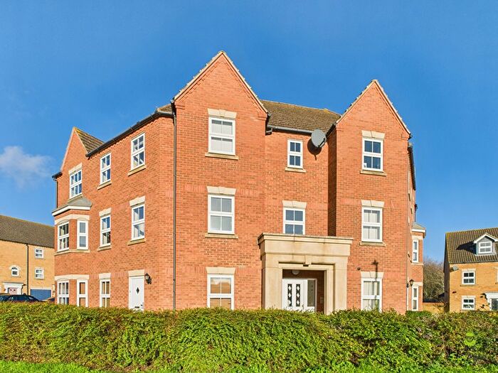 2 Bedroom Flat To Rent In Archer Court, Kemsley, Sittingbourne, ME10