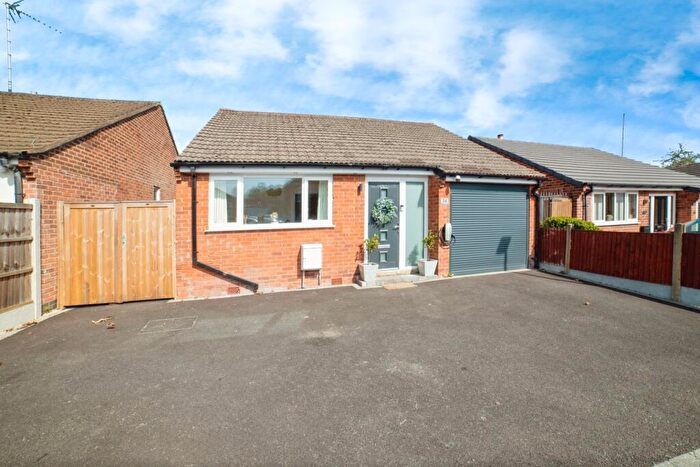 4 Bedroom Detached House For Sale In Waverley Road, Mansfield, Nottinghamshire, NG18