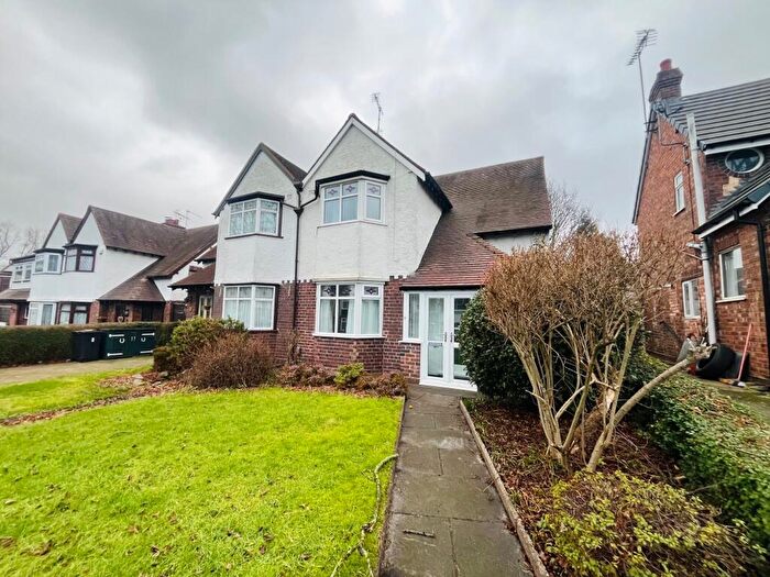 3 Bedroom House To Rent In The Mount, Birmingham, B23