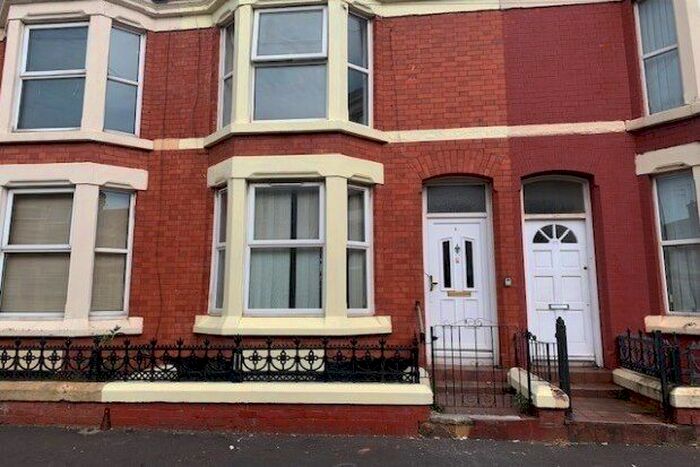 2 Bedroom Property To Rent In Adelaide Road, Liverpool, L7