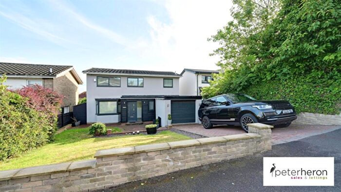 4 Bedroom Detached House For Sale In Alpine Way, Humbledon, Sunderland, SR3
