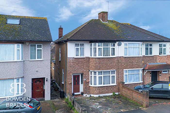 3 Bedroom Semi Detached House For Sale In Inverness Drive, Hainault, IG6